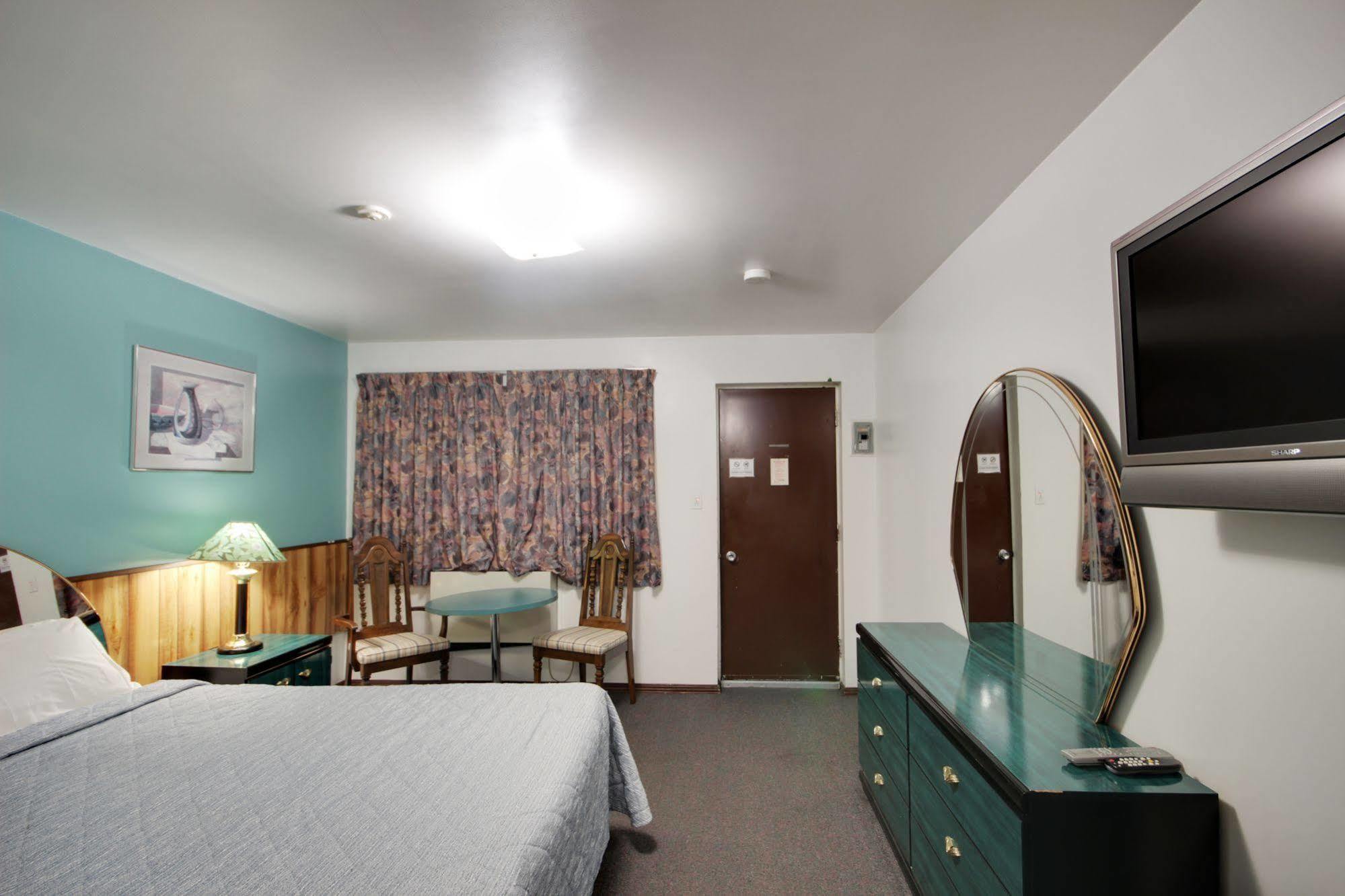 6267 Persepolis Inn Niagara Falls Eksteriør bilde