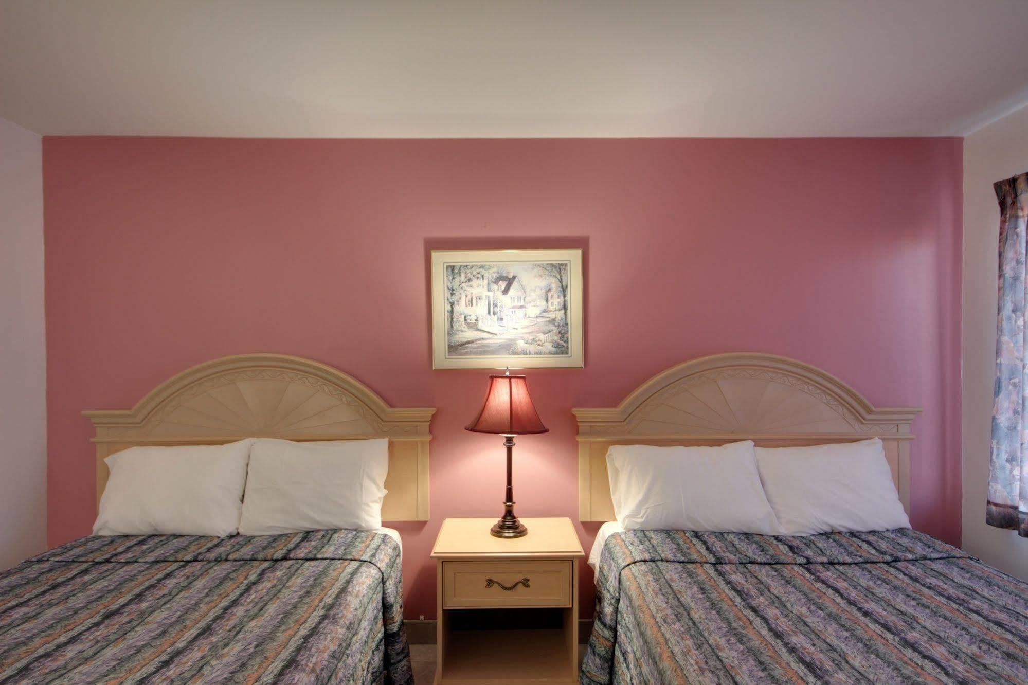 6267 Persepolis Inn Niagara Falls Eksteriør bilde